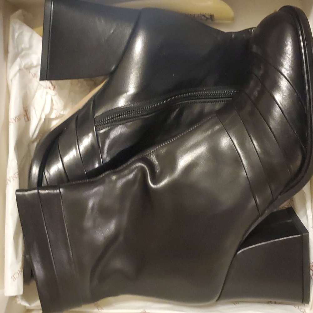 Boots - Picture 2 of 8